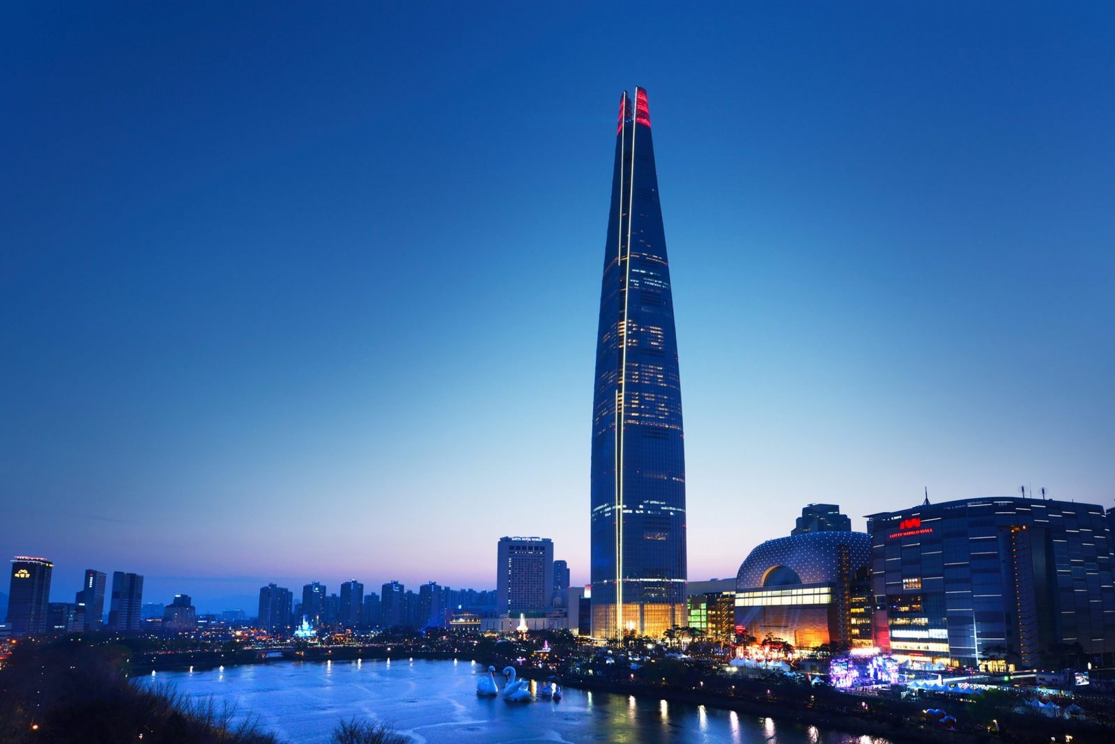 Bald die erste Stadt im Megaverse? Die koreanische Hauptstadt Seoul hat einiges vor. Auch Reisenden sollen virtuelle Erlebnisse ermöglicht werden Bald die erste Stadt im Megaverse? Die koreanische Hauptstadt Seoul hat einiges vor. Auch Reisenden sollen virtuelle Erlebnisse ermöglicht werden